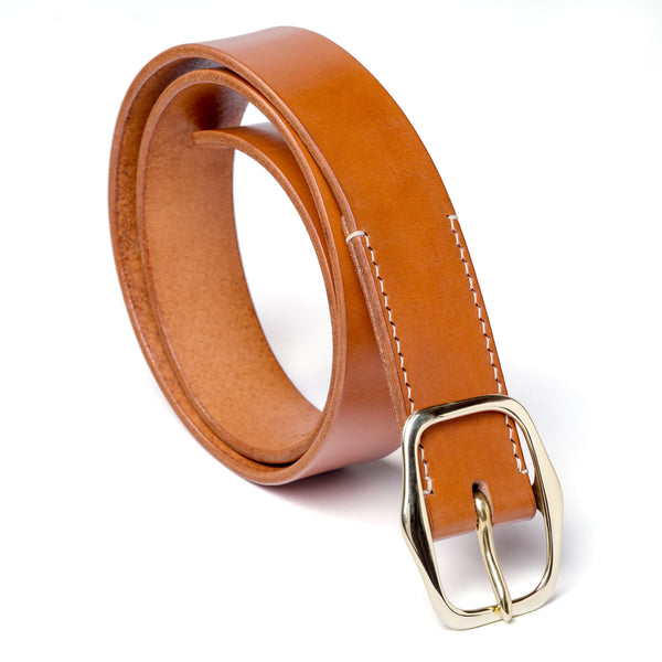 1 ½" standard buckled belt, tan English bridle - Currier & Beamhouse